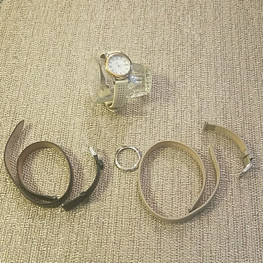 Stella & Dot Interchange Watch with 2 bands